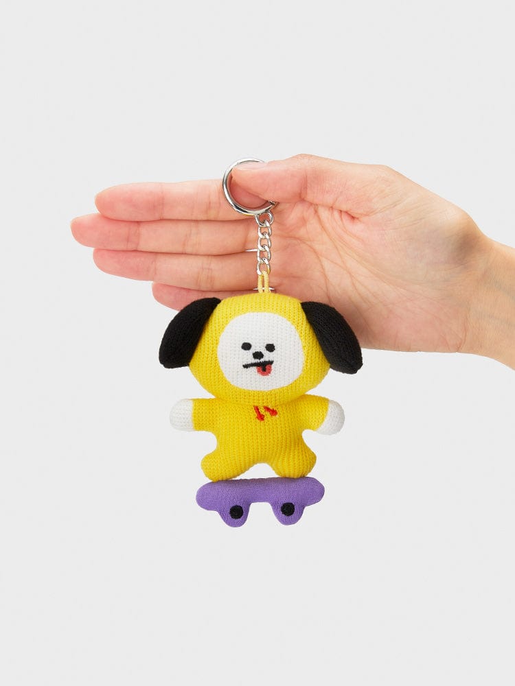 BT21 TOYS CHIMMY BT21 CHIMMY KNITTED KEYRING 2024 SEASON'S GREETINGS